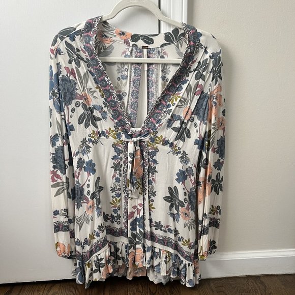 Brand New Free People Tags on - Picture 1 of 2